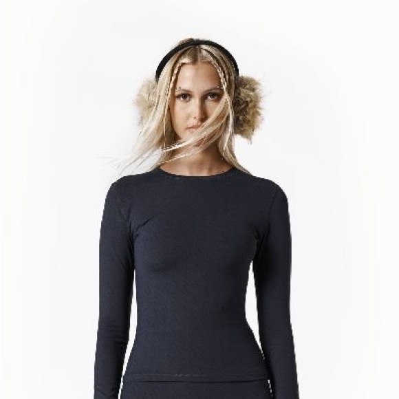 NWT Sisters & Seekers Glide Active Top - Picture 4 of 4